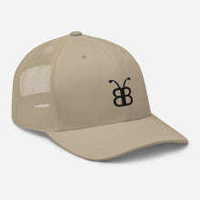 Cargar imagen en el visor de la galería, Berlioza Boyz Trucker Cap - Berlioza BoyzBerlioza BoyzBerlioza BoyzKhakiBerlioza Boyz Trucker Cap
