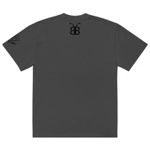 Cargar imagen en el visor de la galería, Heritage Oversized faded t-shirt
